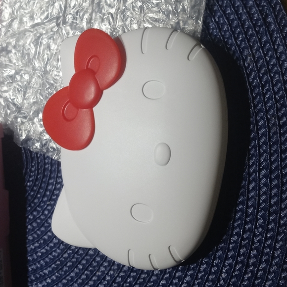 Hello Kitty Compact Mirror x Impressions Vanity Co. - Picture 2 of 6